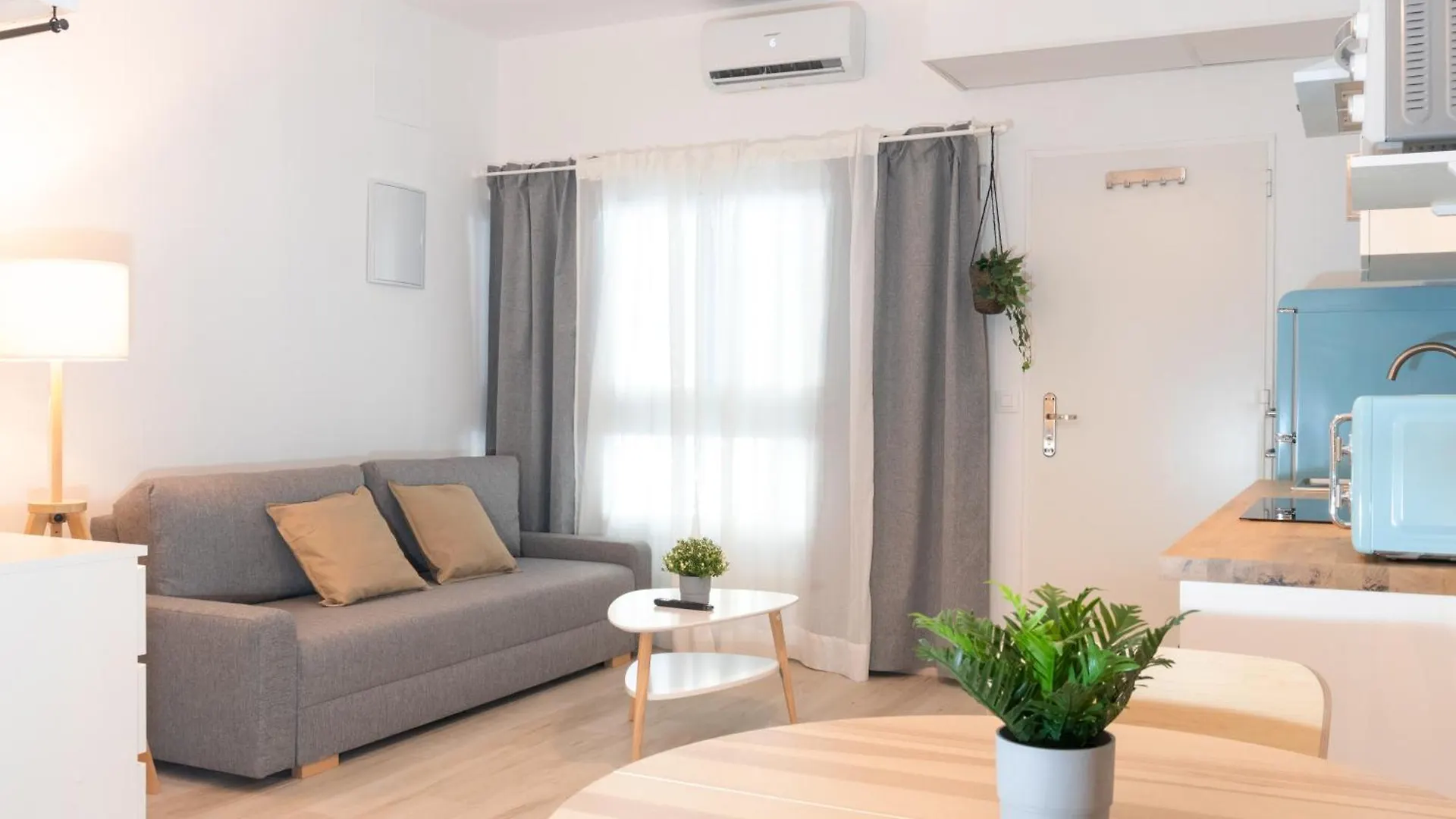 Estudio Con Jacuzzi Privado En El Barrio De Triana إشبيلية 0*,  إسبانيا