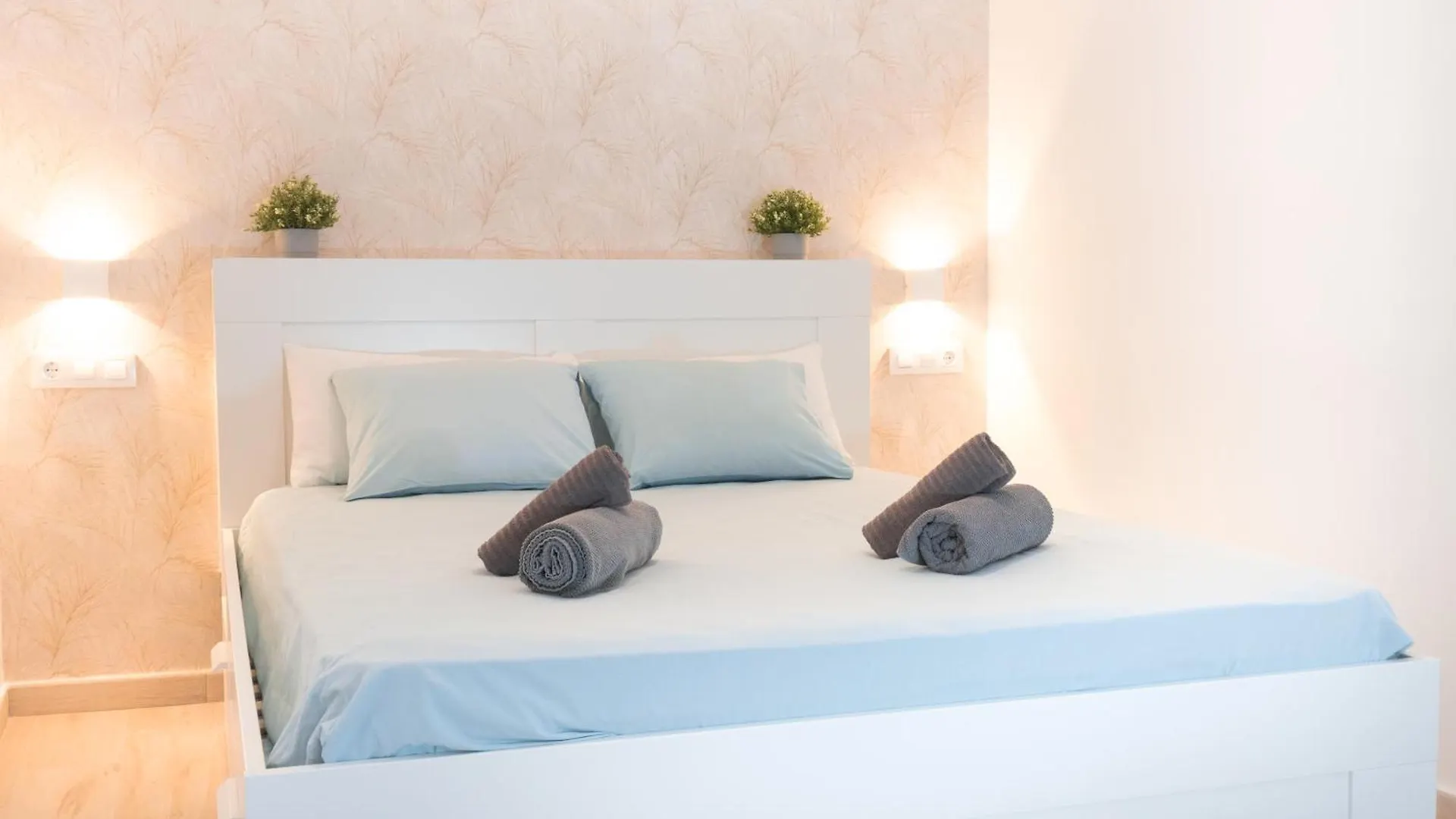 סביליה Estudio Con Jacuzzi Privado En El Barrio De Triana 0*,  ספרד
