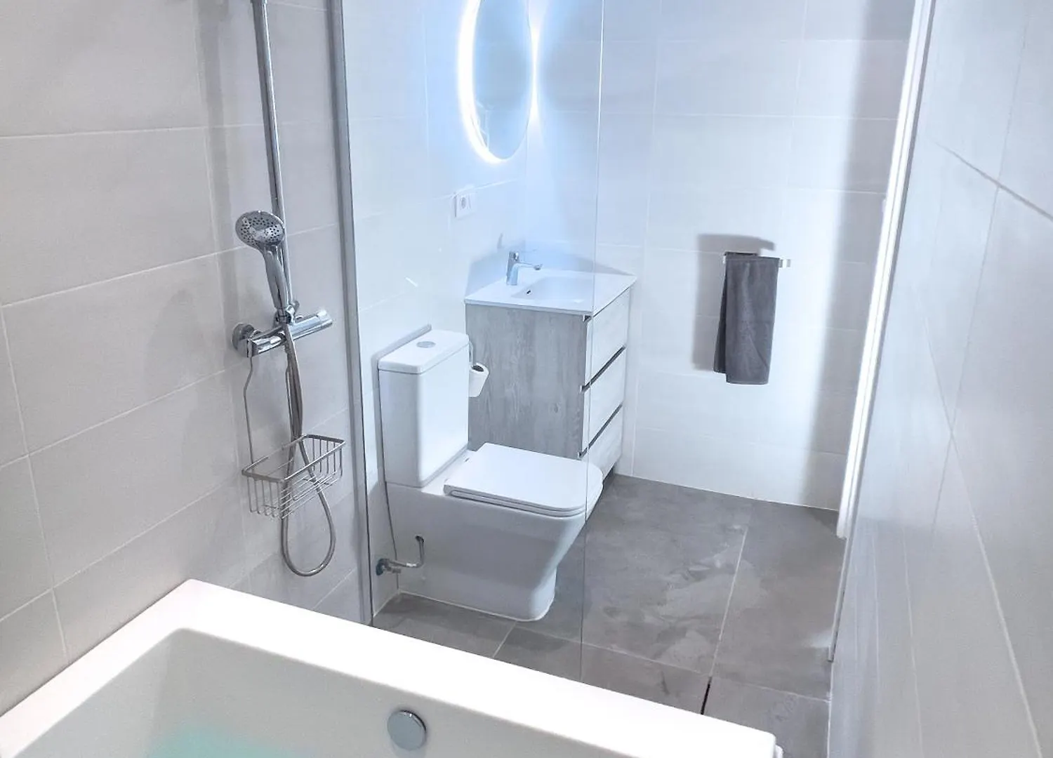סביליה Estudio Con Jacuzzi Privado En El Barrio De Triana דירה